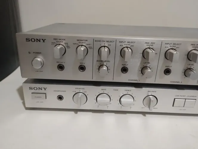 AMPLIFICADOR SONY E MIXER ECO