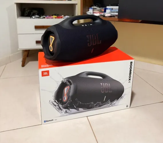 Jbl Boombox 4 na caixa com nota 