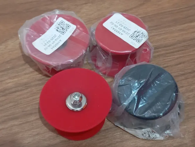 Kit 4 alças de silicone para tampa de panela.
