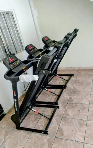 Esteira moviment R1