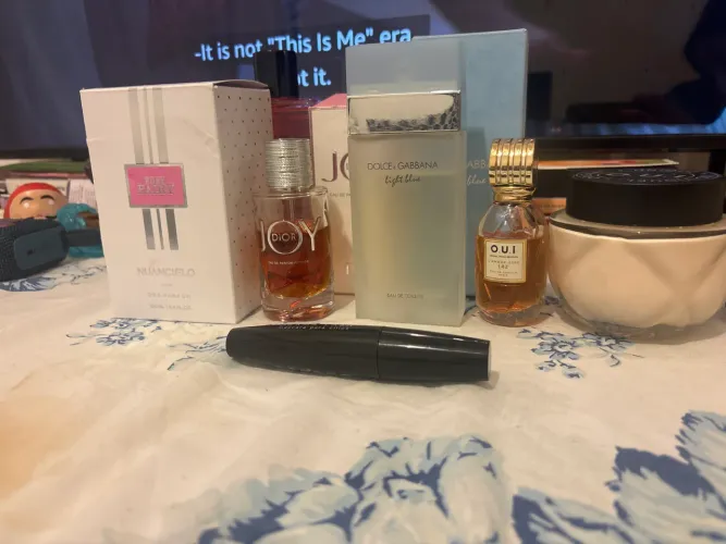 PERFUMES