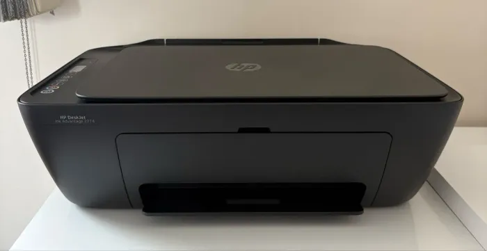 Impressora multifuncional HP DeskJet Ink Advantage 2774 Cor Preto 100V/240V Bivolt