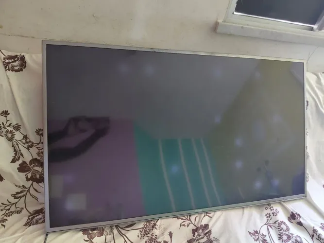 Tv Samsung 4k 48" UN48JU6020G ( DEFEITO)