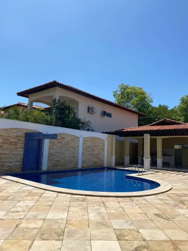 Irene aluga Casa de Condominio na Ininga otima localização