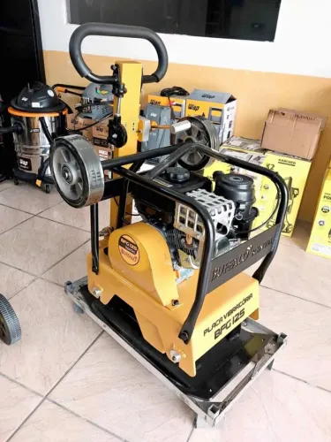 Placa vibratória a Gasolina 130kg 7hp BFG125 Buffalo Rental (Loja/Nova)