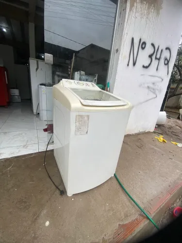Vendo máquina Eletrolux 10 kilos