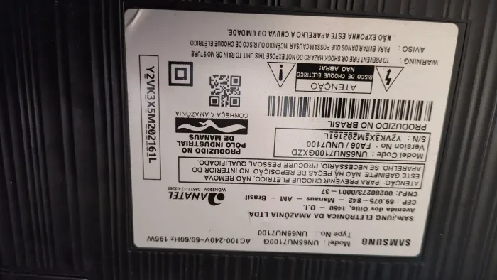 Tv Samsung 65 4k UN65nu7100g , tela quebrada