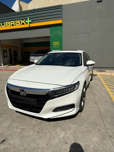 Honda Accord Sedan Touring 2.0 TB 16V Aut. 2018