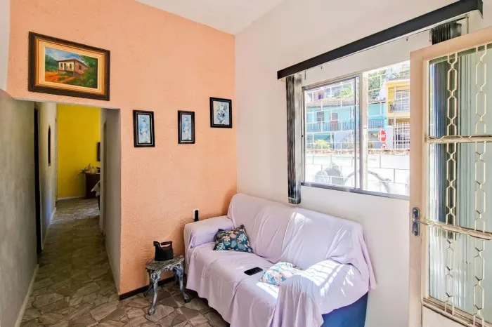 Casa à Venda - Nova Floresta, 3 Quartos, 843 m2