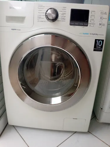 Máquina lava e seca Sansung ECO Bubble 10,1/6,0kg com defeito