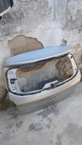 Tampa Traseira Ford Ka 2018 original