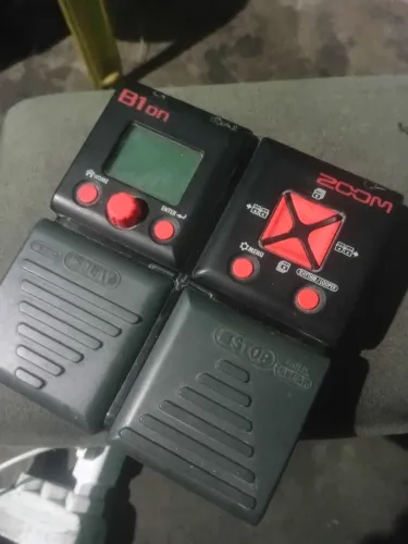 Pedaleira b1 zoom  + fonte