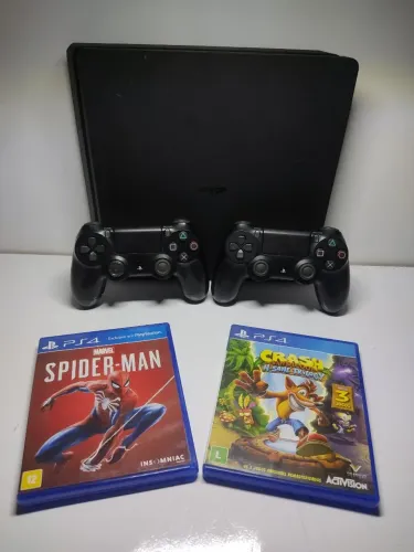 Playstation 4 - Usado