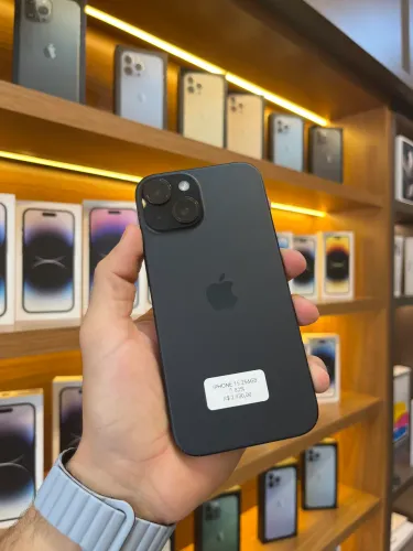 iPhone 15 256GB Preto 82%
