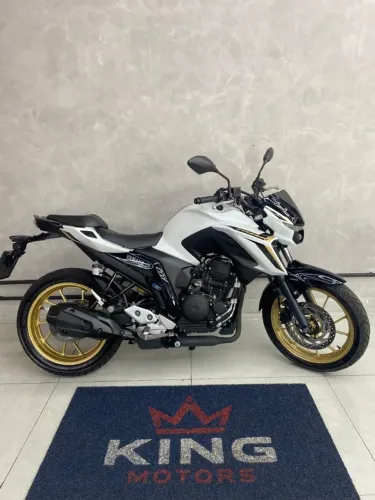 Yamaha FZ25 250 Fazer Connected 2025