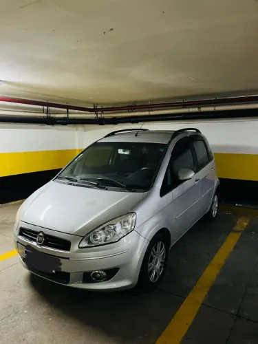 Fiat Idea Essence Dualogic 1.6 Flex 16V 5P 2011