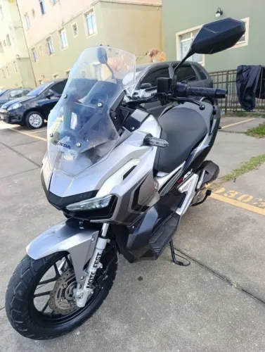 Honda ADV 150 Super nova