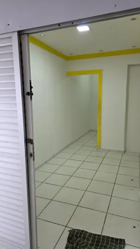 Sala comercial no centro