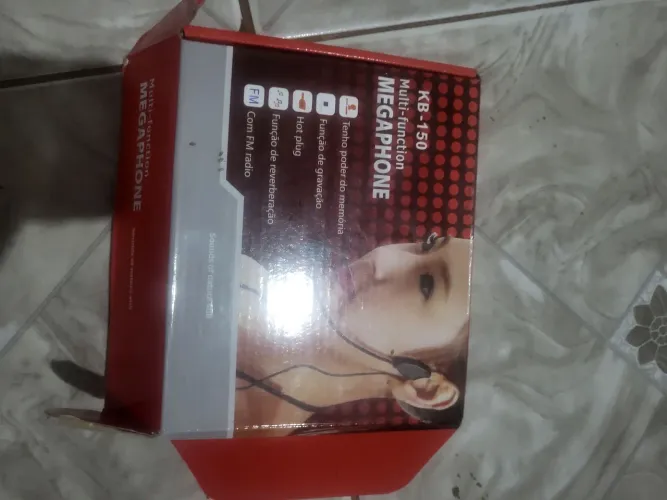 Microfone de um ampliador de voz