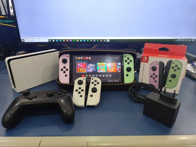 Nintendo switch OLED 256GB