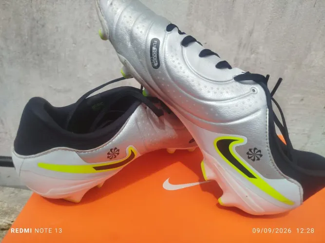 Chuteira Nike tiempo original