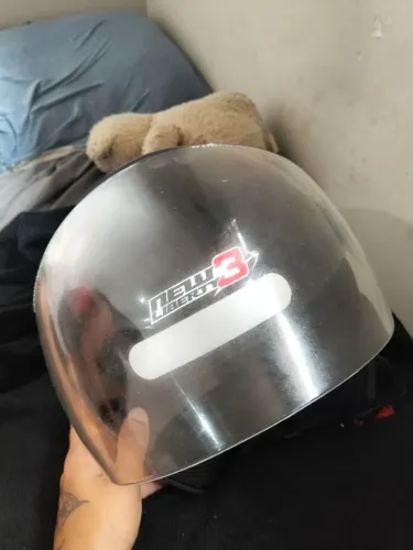 Capacete novo