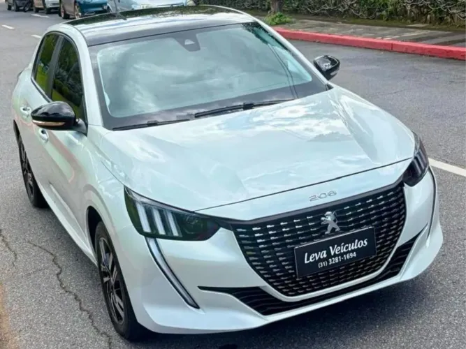 Peugeot 208 Griffe 1.0 Tubo Flex 5P Aut. 2024