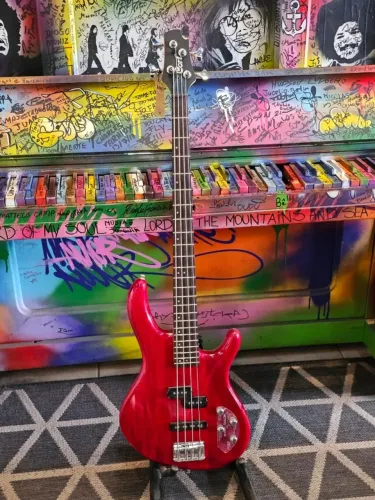 BAIXO CORT 4 CORDAS ACTION BASS
