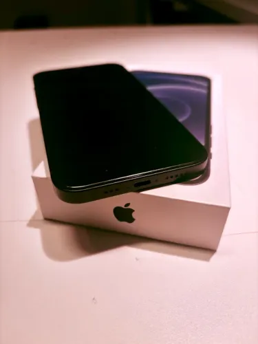 IPhone 12 128 GB na caixinha