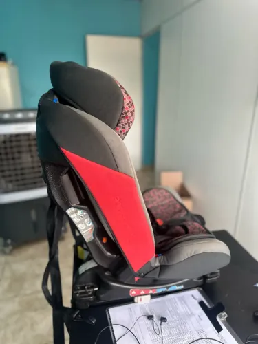 Cadeirinha infantil para carro
