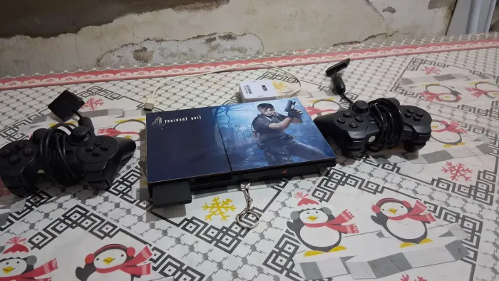 PlayStation 2 slim ( leitor sem funcionar)