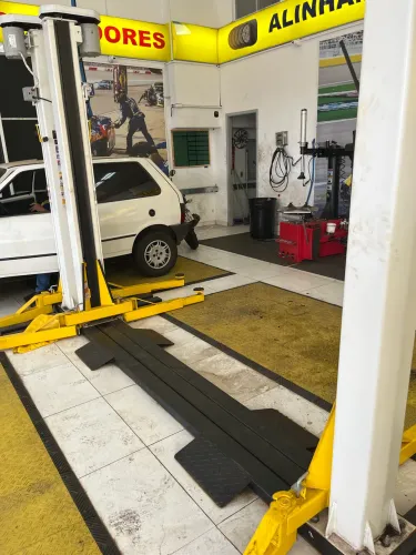 Elevador Automotivo Orion 2,5 Toneladas - Menos de 1 Ano de Uso