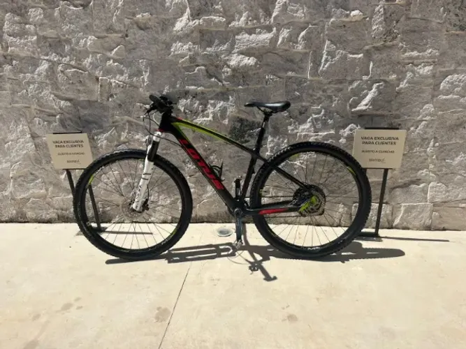 Bicicleta MTB Lotus - Aro 29 - Freios a Disco Shimano