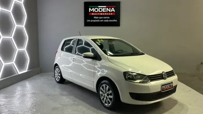 Volkswagen Fox 1.0 MI Total Flex 8V 5P 2014