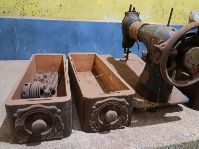 Máquina de costura antiga
