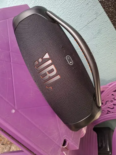 BOOMBOX 3 ZERADA/COM NOTA FISCAL/