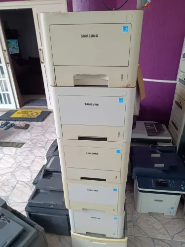 Vendo Impressora laser Samsung ProXpress M3325ND funcionando. Tenho 6 unidades. LEIA.