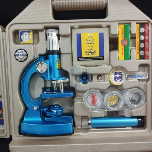 Kit Microscópio Completo Micro-Science Profissional - Na Maleta com Acessórios