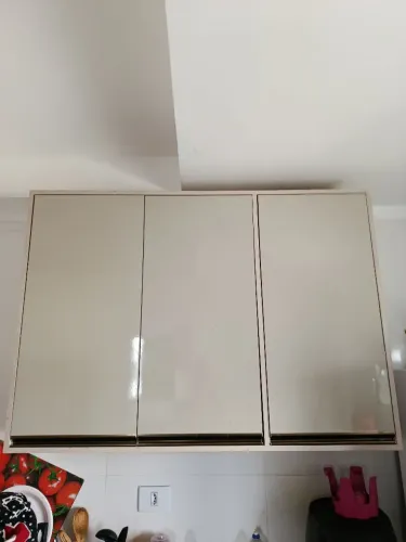 Armário três portas