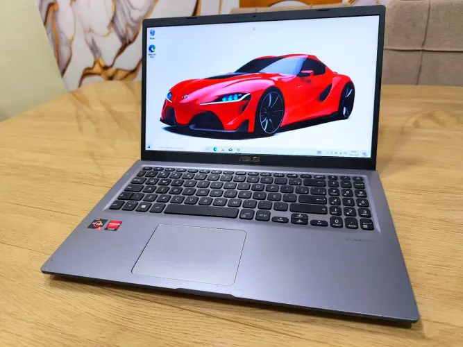 NOTEBOOK ASUS AMD RYZEN 5/ 8GB DE RAM/ SSD M2 NVME 