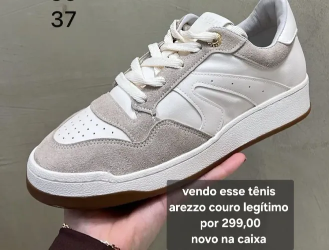 Vendo esse tênis arezzo novo