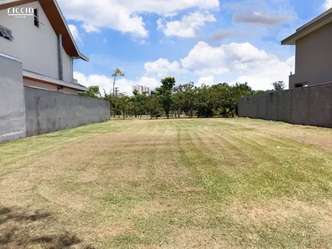 Terreno à venda no Cond. Jardim do Golfe 3 Urbanova - 450 m² PLANO