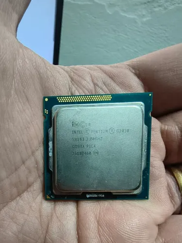 Processadores Intel Pentuim G2030 15 unidades