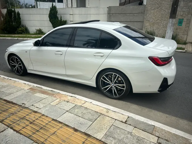 BMW 320I A 2.0 TB M Sport Activeflex 16V 4P 2023