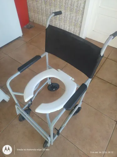 Cadeira de banho nova