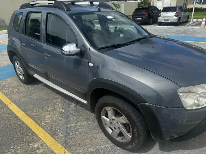 Renault Duster Dynamique 2.0 Hi-flex 16V Aut. 2013