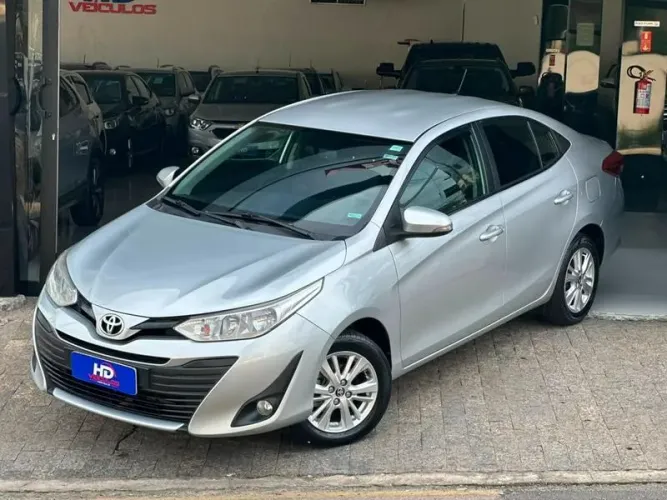 Toyota Yaris XL Sedan 1.5 Flex 16V 4P Aut. 2019