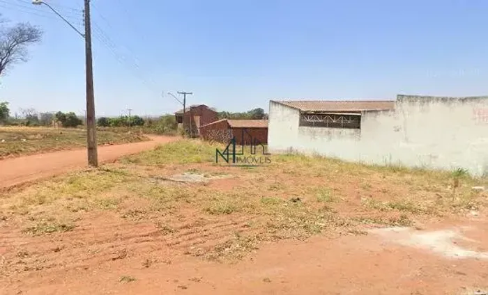 Lote em Avenida - Res. Santa Fé - Goiânia - GO