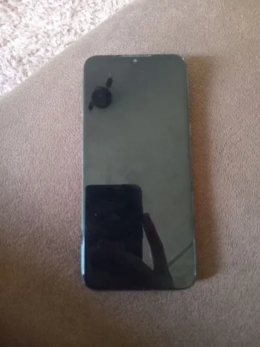 Estou vendendo um cell LG valor 450 contato *81