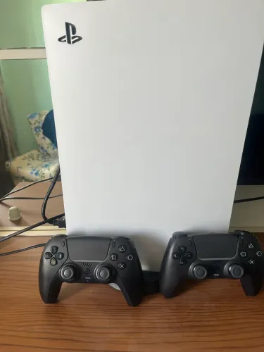 Vendo PlayStation 5 mídia física e digital 